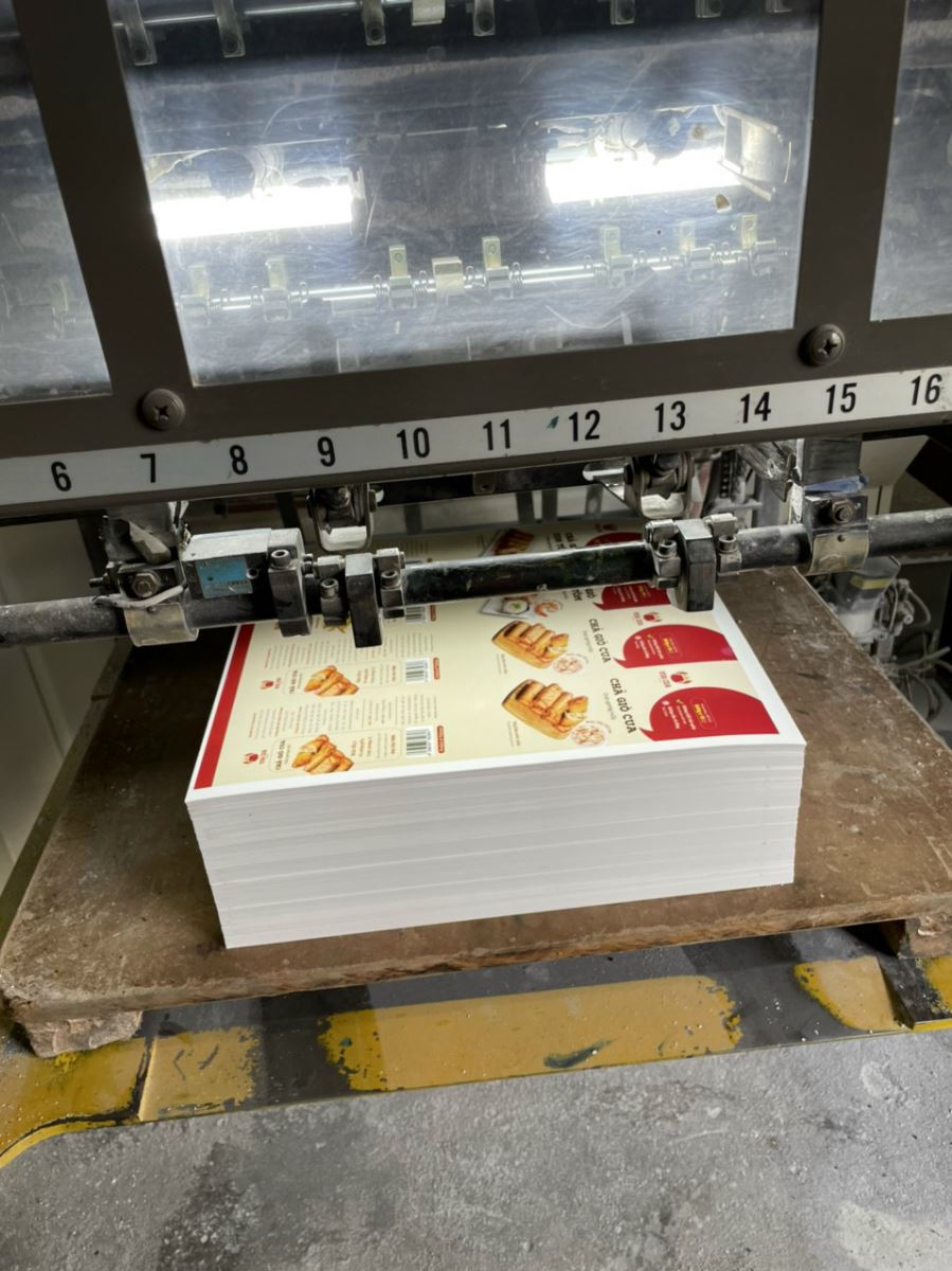 TEM DECAL TỪ CÁC ẤN PHẨM