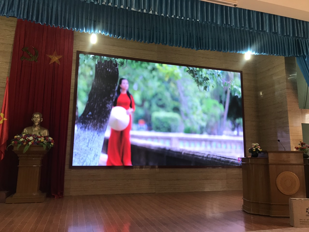 MÀN HÌNH LED P.3 TRONG NHÀ CHO HỘI TRƯỜNG - HỘI NGHỊ