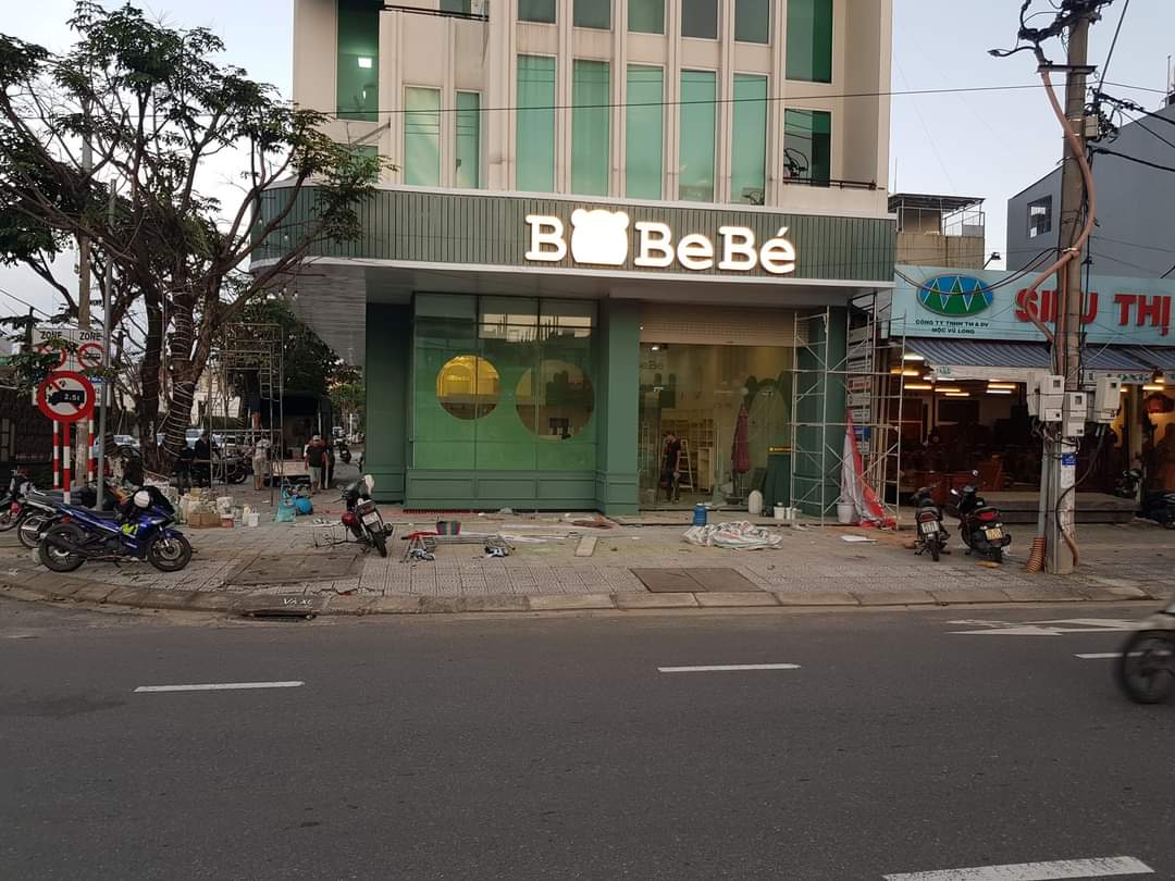 Bảng hiệu thanh lam nhôm