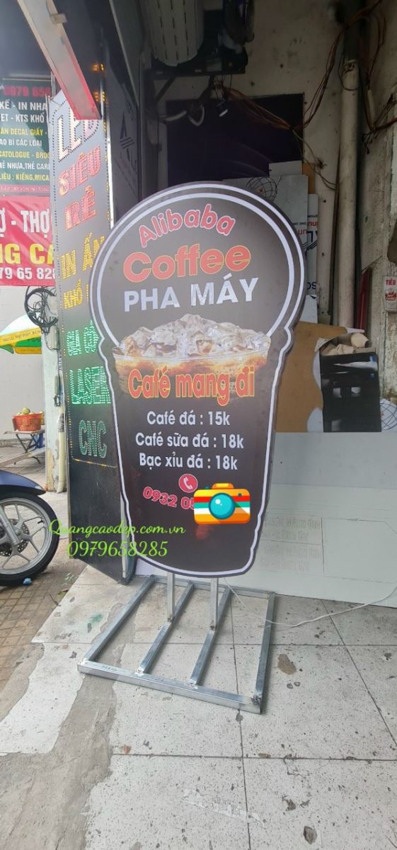 Hộp Đèn Ly Cà Phê ALIBaBa