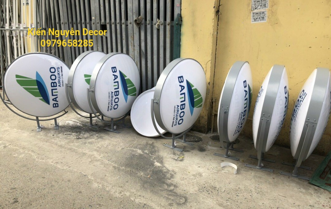 Hộp đèn tròn mica