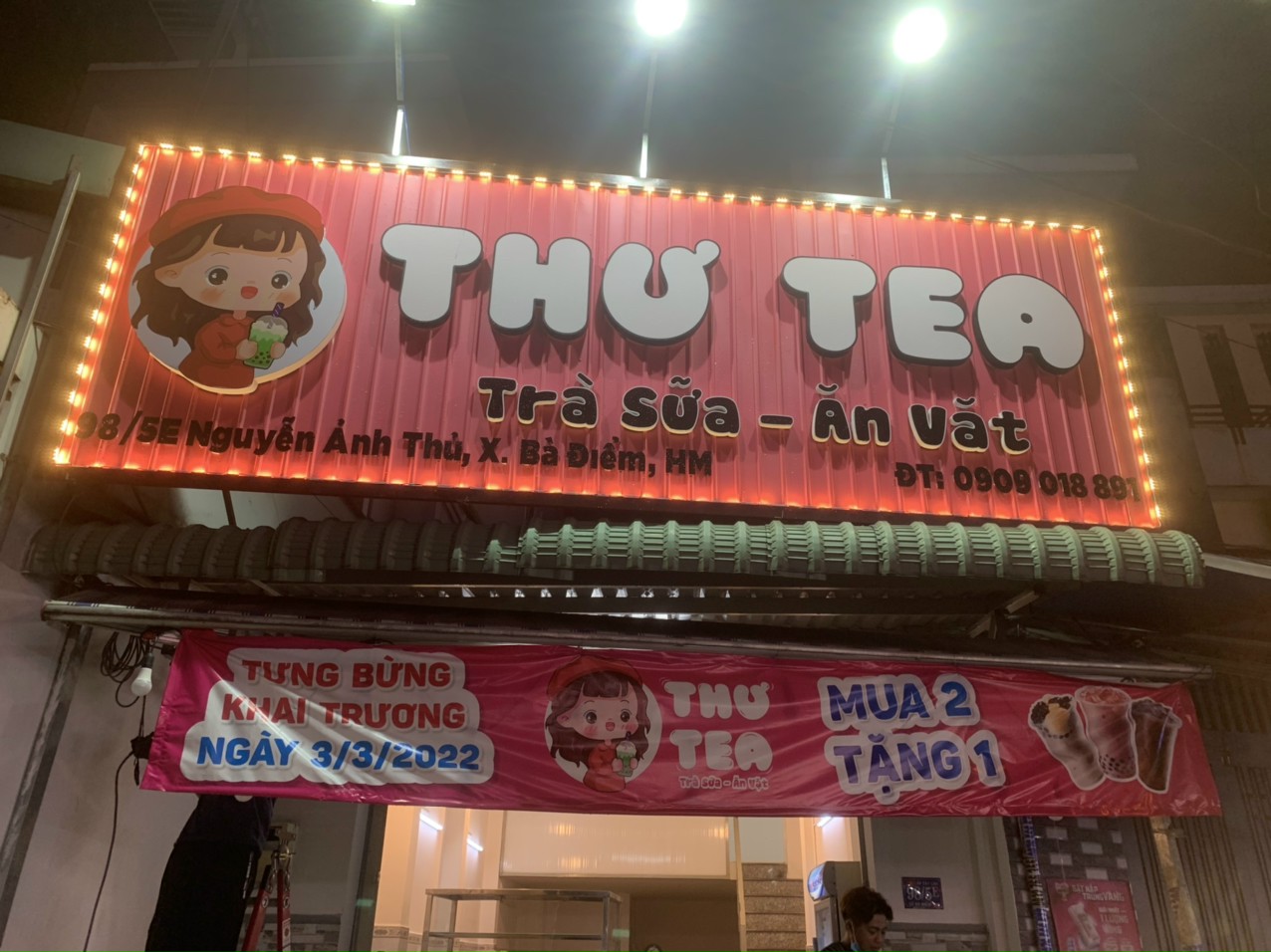 Bảng hiệu Quán Trà Sữa Thư Tea