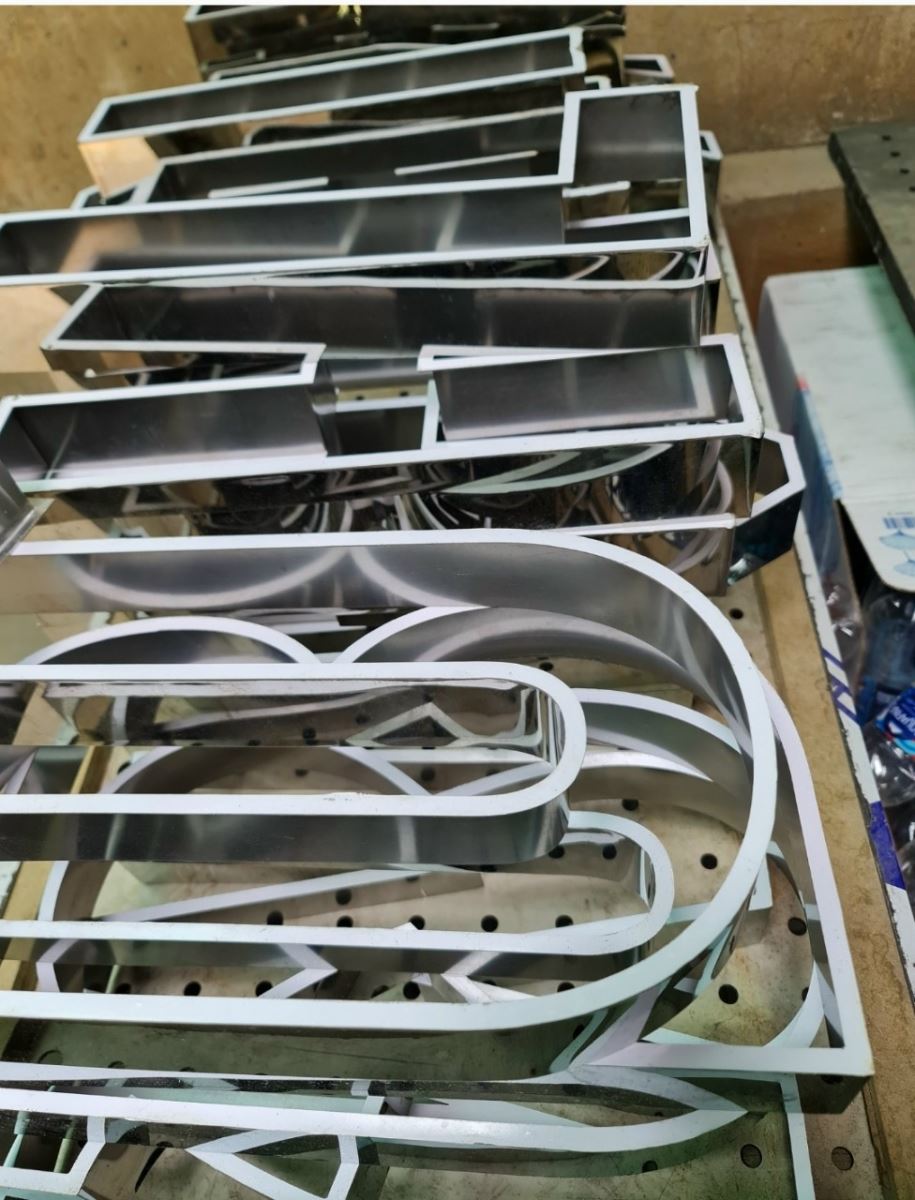 Chữ Inox Quảng cáo Bảng hiệu