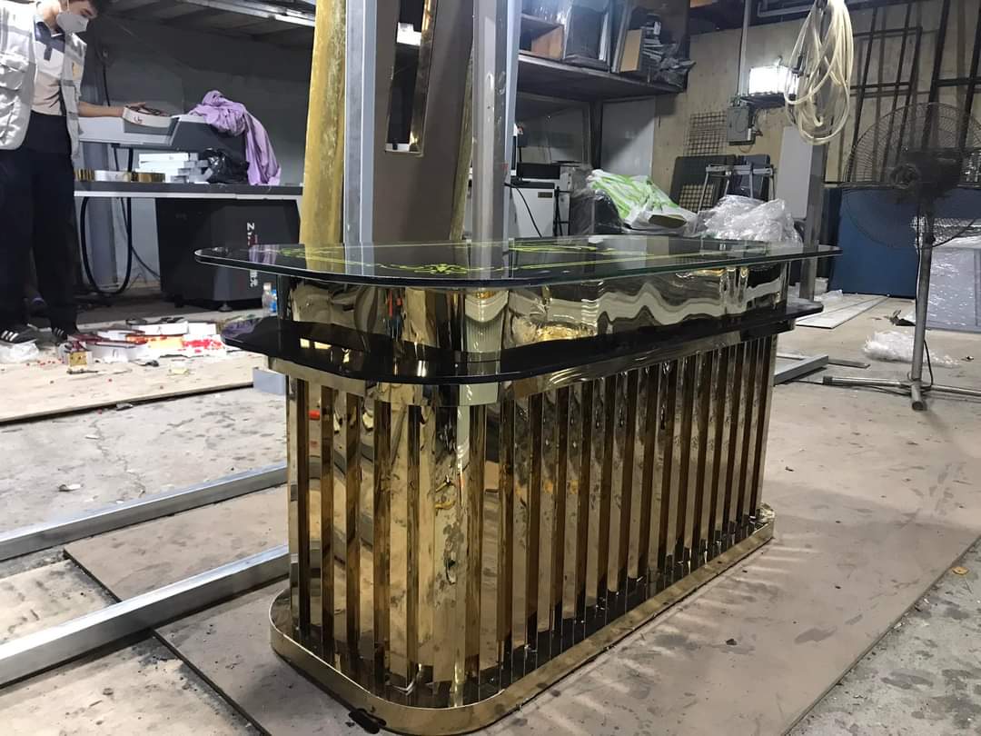 mẫu bàn inox mặt kính karaoke 002