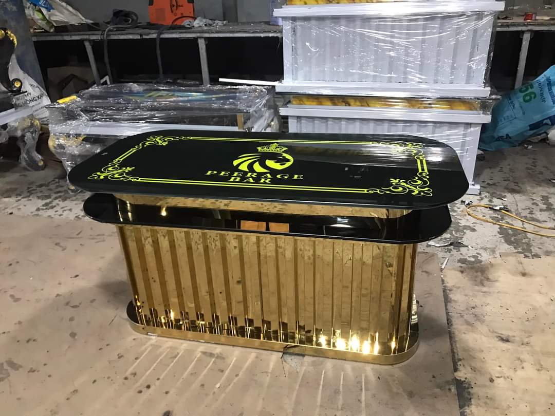 mẫu bàn inox mặt kính karaoke 002