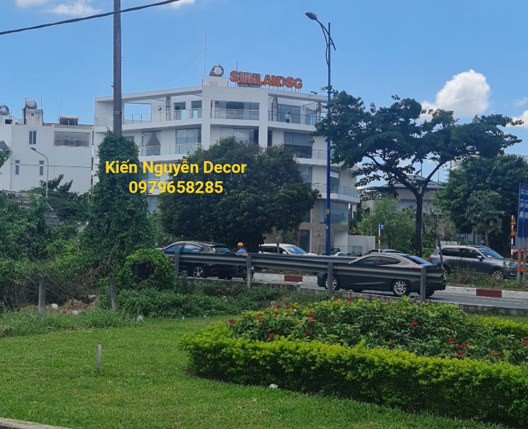 Chữ Alu Tòa nhà Sunland