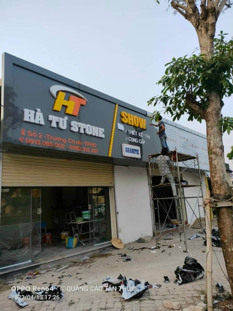 Bảng hiệu Alu màu Xám bóng