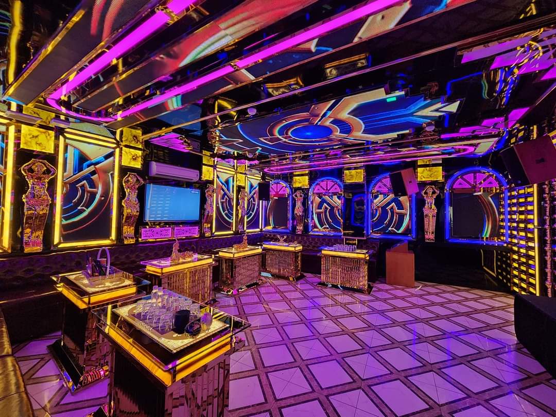 mẫu phòng karaoke vip Tân Cổ điển