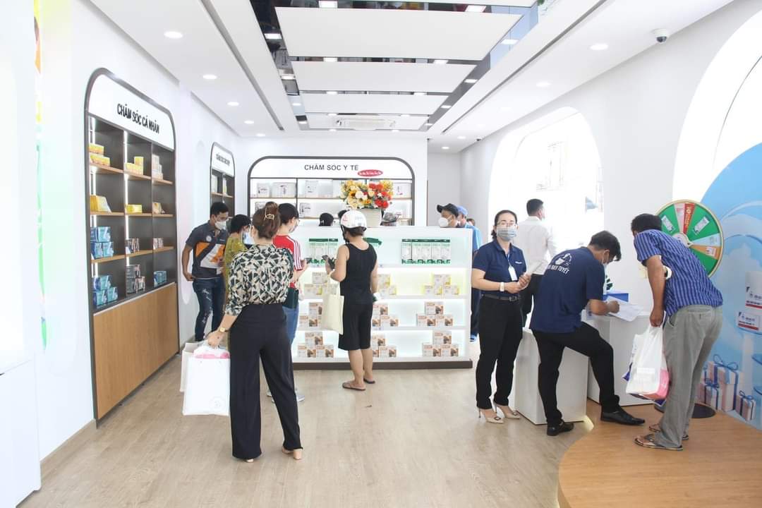 Nội Thất Shop Y Tế Bông Tuyết