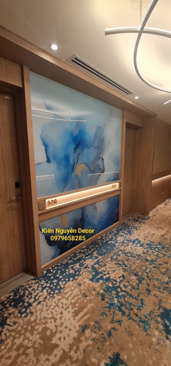 Vách Kính khổ lớn giả đá trang trí